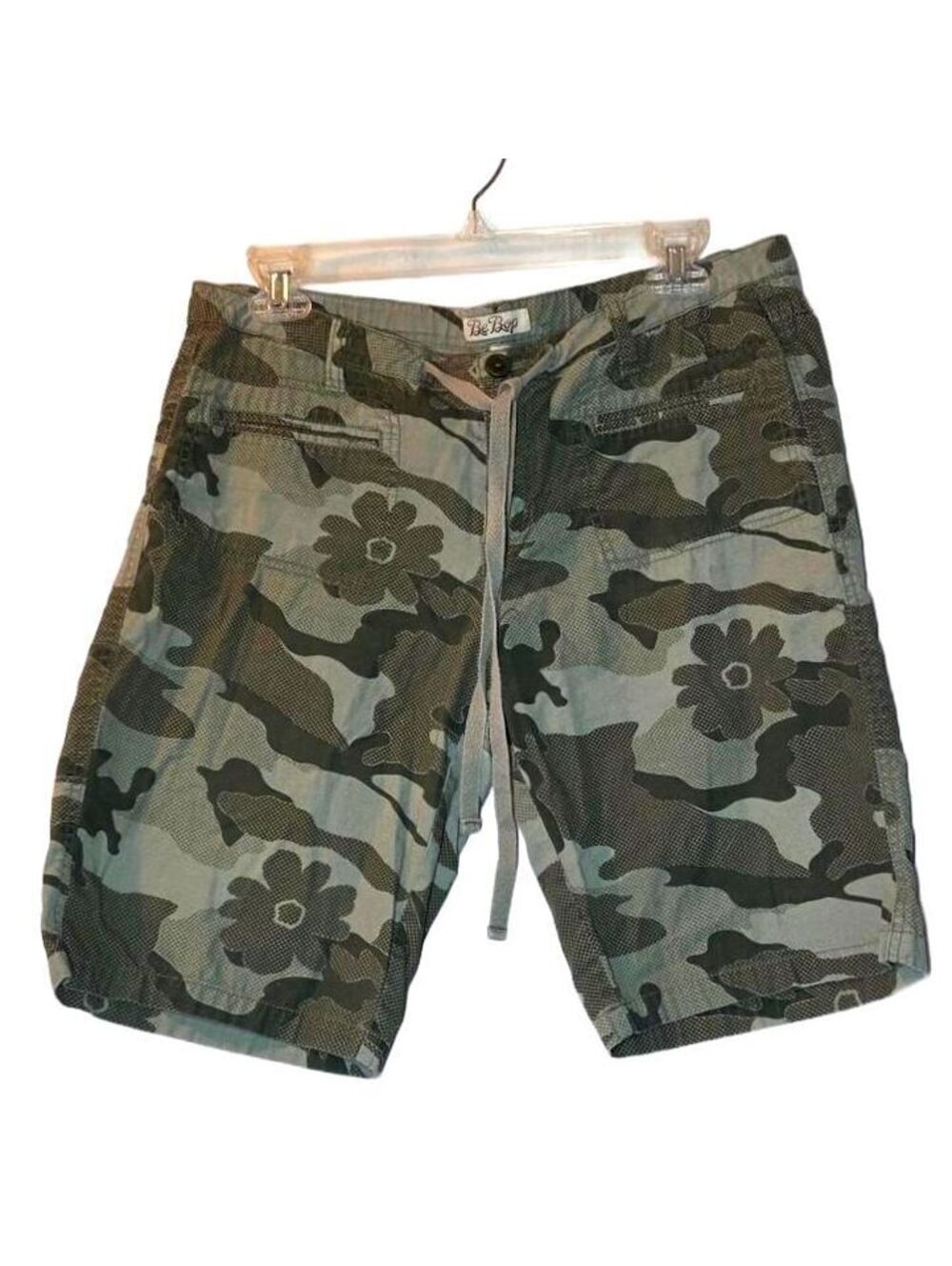 Camo Cargo Shorts Green Floral Y2K Skater Grunge Size 11 Be Bop Gorpcore 2000's